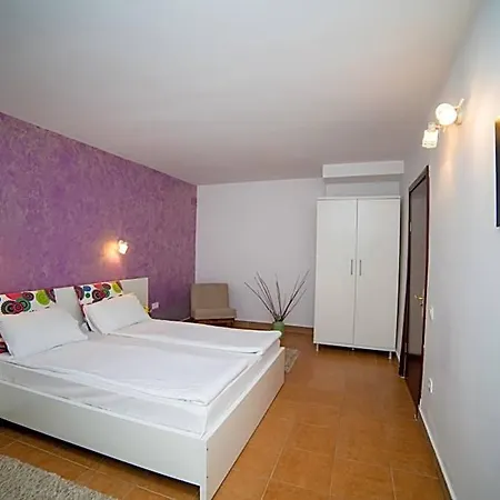 Corina Hotel 3*