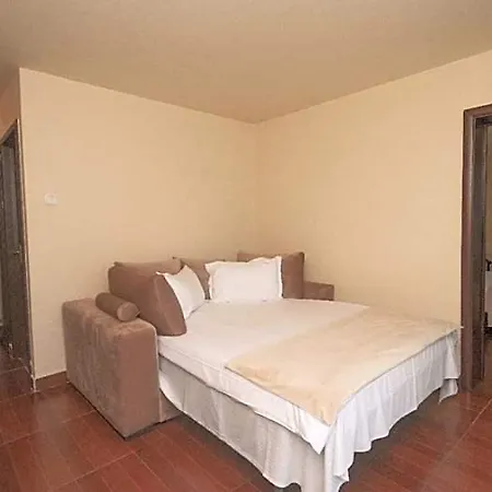 Corina Hotel